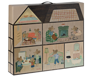 Maison de poupée souris