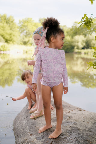 Ensemble de bain Yanika maillot surf enfants UV Louise misha coton en herbe