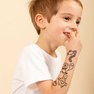 Feutre tattoopen noir nailmatic coton en herbe tatouage enfants
