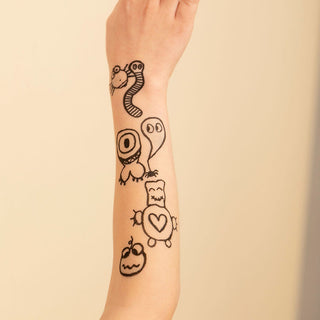 Feutre tattoopen noir nailmatic coton en herbe tatoos enfants