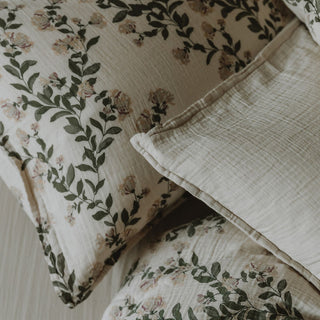 Housse de coussin Garbo&friends par coton en herbe linge de lit 