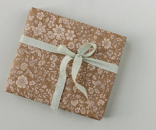 Rouleaux emballage ocre blossom maileg coton en herbe anniversaire