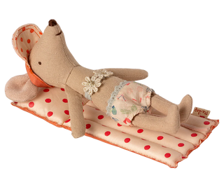 Matelas de plage, Souris - Pois rouges Maileg chez coton en herbe