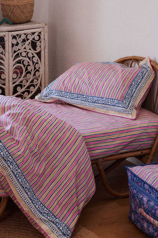 Housse de coussin Valerie à rayures Louise Misha Coton en herbe
