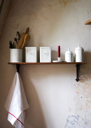 Pot taille moyenne et grande apothicaires en céramique blanche, Alix D.reynis Coton en Herbe
