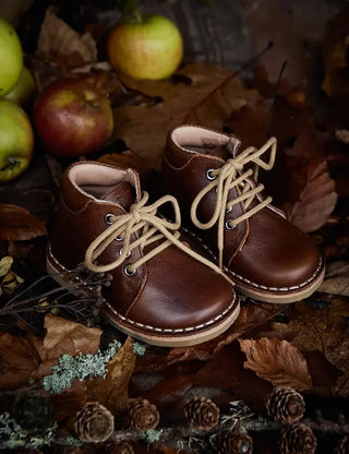 Bottes à lacets enfant Petit Nord en cuir écologique,Chez Coton en Herbe