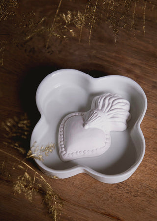 coupelle Quadrilobe porcelaine blanche Alix D.Reynis chez Coton en Herbe