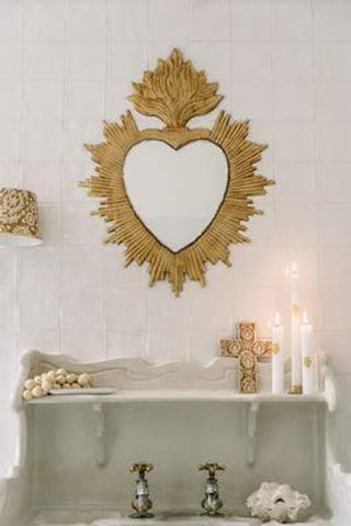 Croix Rameau en métal doré signée Boncoeurs, création artisanale empreinte de lumière et de spiritualité, proposée par la boutique Coton en Herbe.