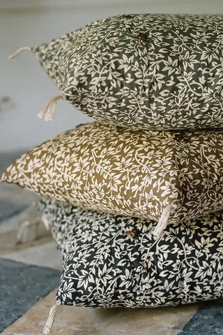 Housse de coussin brodée rameau vieil or boncoeurs coton en herbe accessoire 