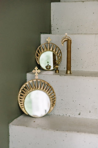 Miroir Couronne grand modèle doré signé Boncoeurs, chez Coton en Herbe