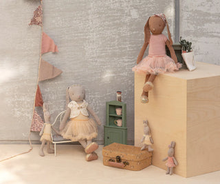 poupée lapin ballerine maileg coton en herbe