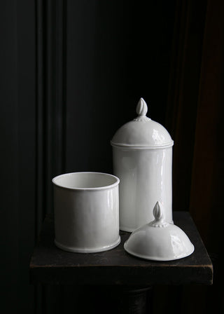 Pot taille moyenne et grande apothicaires en céramique blanche, Alix D.reynis Coton en Herbe