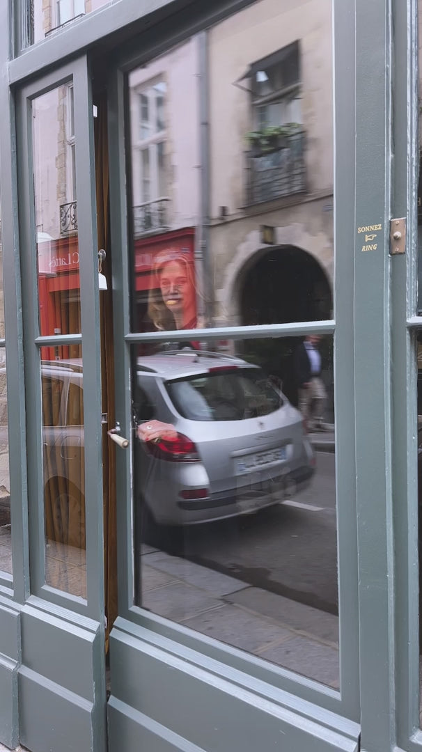 Video Alix D Reynis sculture