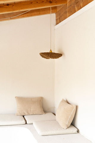 Suspension N°1 en fibre de coco signée Atelier Bouillant, sélection Coton en Herbe.