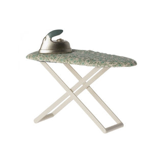 Table et fer à repasser Set maileg coton en herbe