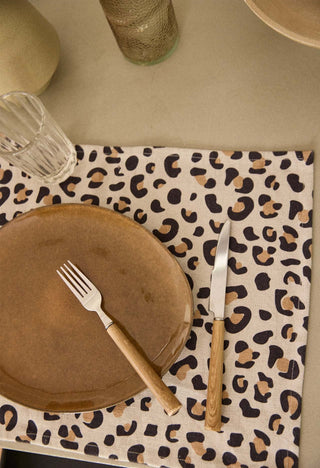 zoom du set de table Léopard Gabrielle paris coton en herbe